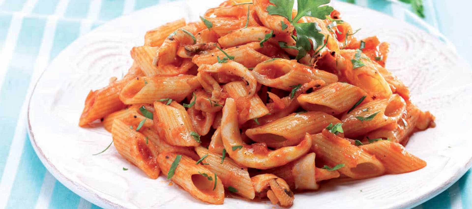 Pasta Con Le Seppie E Passata Di Pomodoro Ricetta Mutti